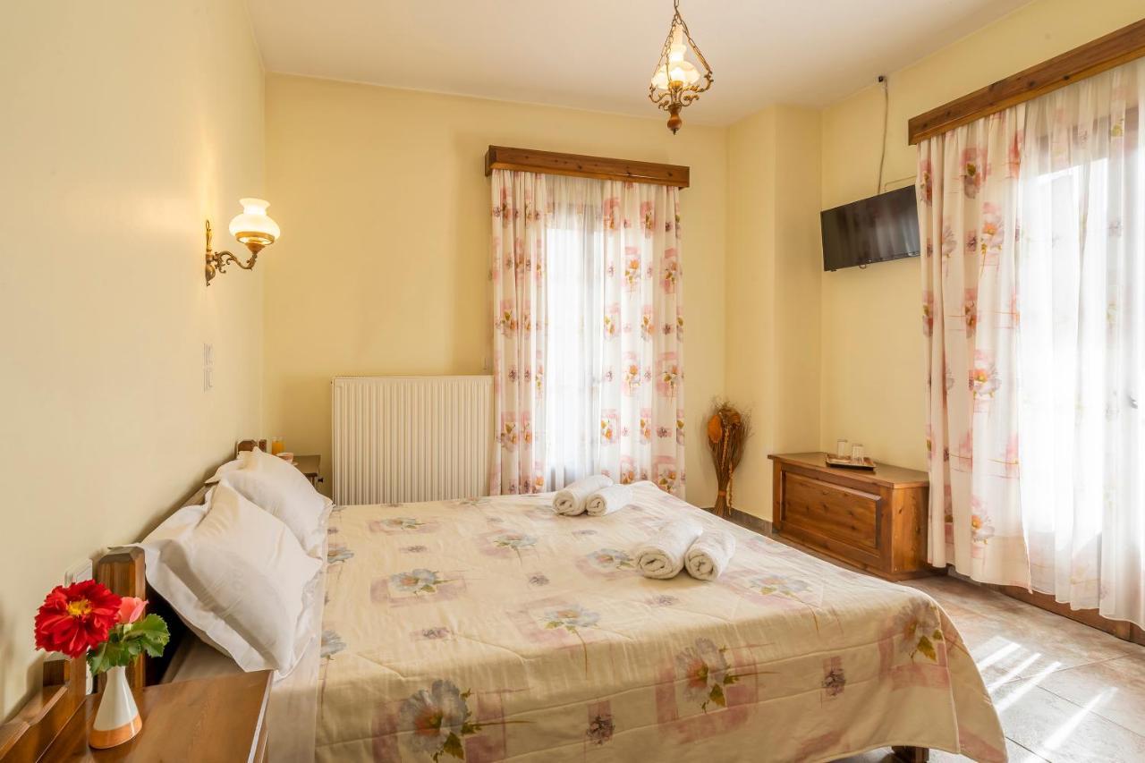 Rizoma Guesthouse Mikrón Khoríon Esterno foto